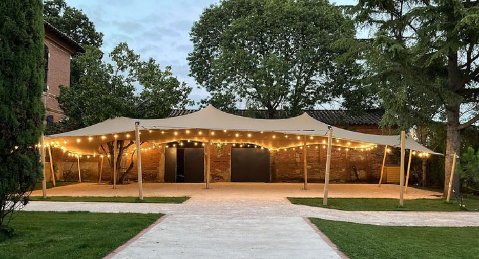 Château Latournelle - Cour