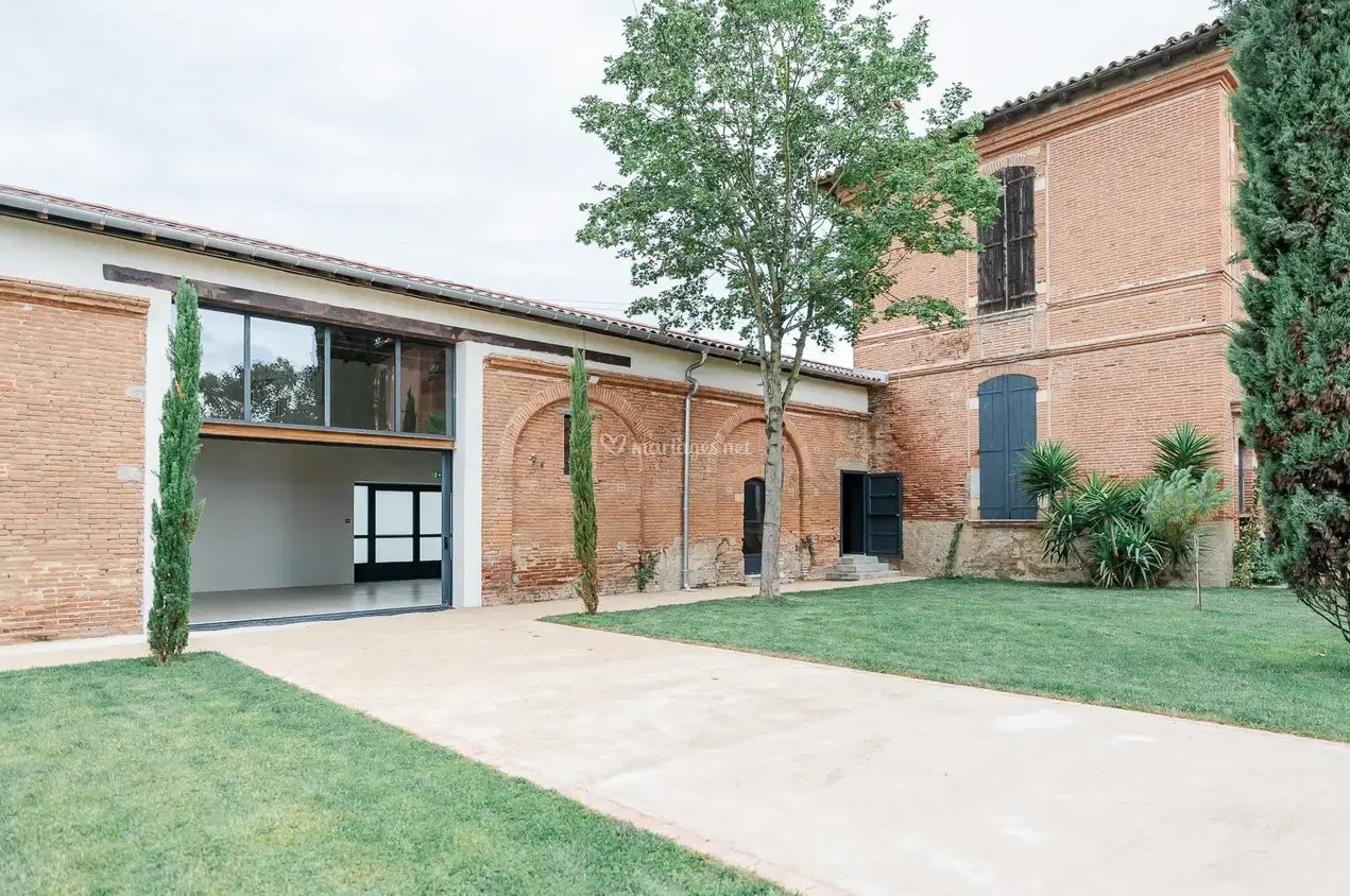 Château Latournelle - Cour